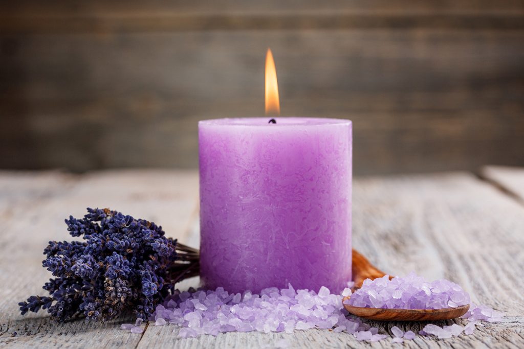 Purple lavender candle 
